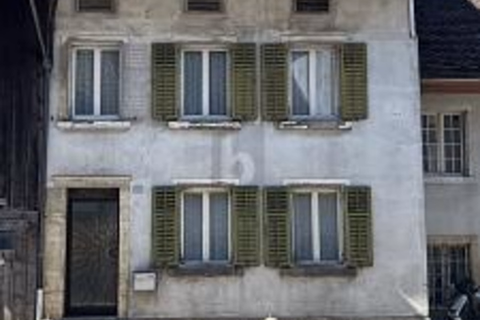 IN POSIZIONE CENTRALE CON MOLTO POTENZIALE!, 4710 Balsthal, Solothurn, CH