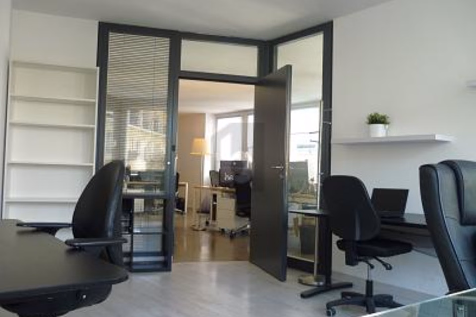 Bright office in Eaux-Vives (1), 1207 Genève, Geneva, CH