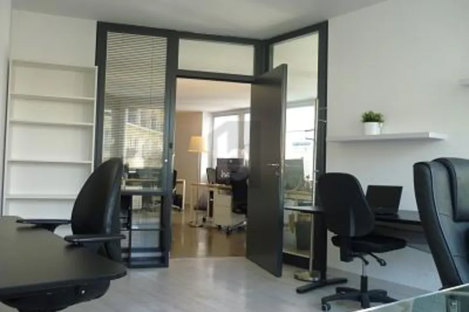 SPAZIO PROFESSIONALE CHIAVI IN MANO (2), 1207 Genève, Geneva, CH