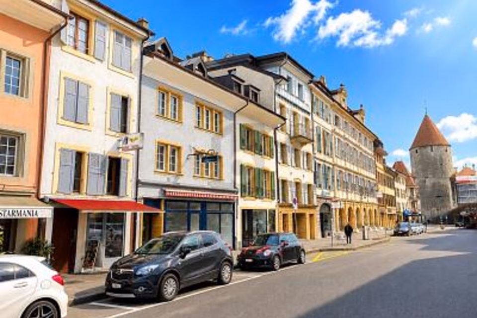 SITUATION EXCEPTIONNELLE ET RENDEMENT STABLE, 1400 Yverdon-les-Bains, Vaud, CH