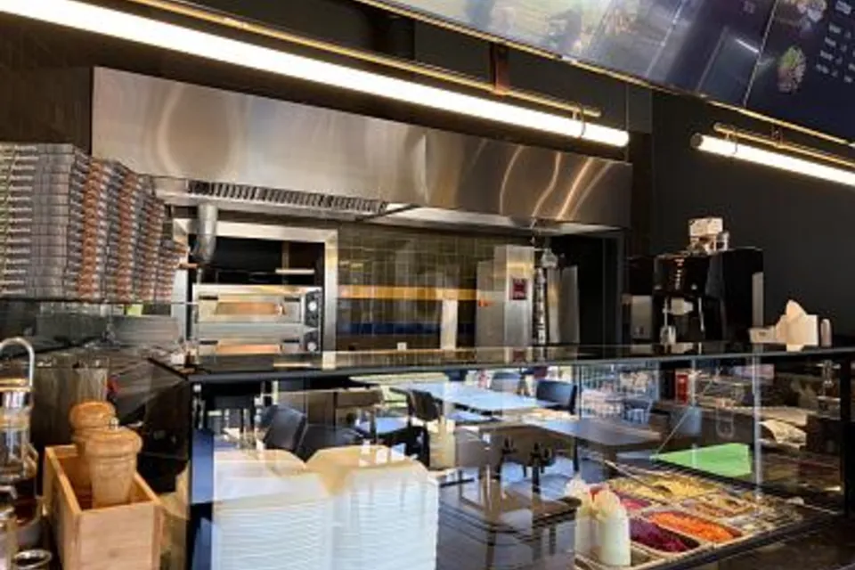 MODERNE AVEC UNE CLIENTÈLE FIDÈLE, 8051 Zürich, Zurich, CH
