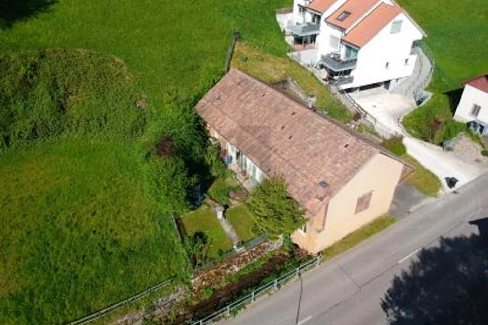 Emplacement ensoleillé près du centre du village, 4655 Stüsslingen, Solothurn, CH