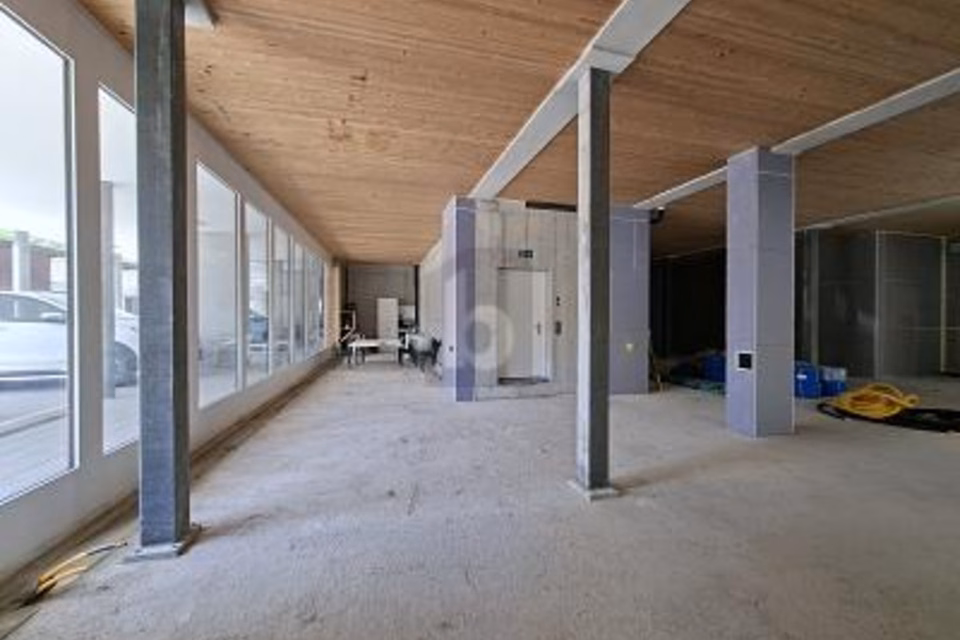 RAPPRESENTATIVO CON MASSIMA LIBERTÀ DI PROGETTAZIONE, 6438 Ibach, Schwyz, CH