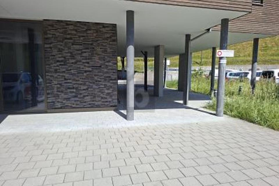 RAPPRESENTATIVO CON MASSIMA LIBERTÀ DI PROGETTAZIONE, 6438 Ibach, Schwyz, CH