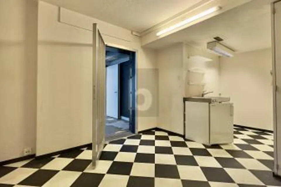 CENTRAL ET DANS UN EMPLACEMENT TRÈS PRISÉ, 8021 Zürich, Zurich, CH