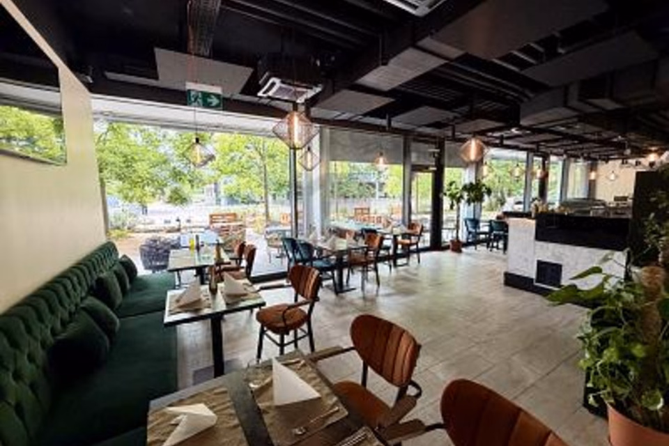 OPPORTUNITÉ AU CœUR D’UN QUARTIER EN PLEIN ESSOR, 1022 Chavannes-près-Renens, Vaud, CH