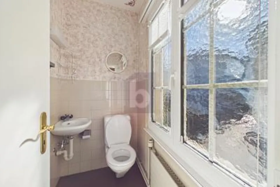 CENTRALE, DIRETTAMENTE ALLO HOTSPOT, 4410 Liestal, Basel-Landschaft, CH