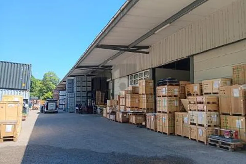 2 CELLE FRIGORIFERE E UFFICIO VICINO A YVERDON !, 1432 Gressy, Vaud, CH