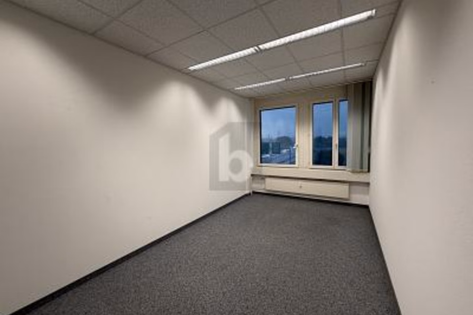 ATTRATTIVO, CON AMPIO POTENZIALE, 6343 Rotkreuz, Zug, CH