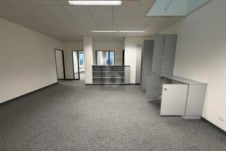 ATTRACTIF, AVEC UN POTENTIEL POLYVALENT, 6343 Rotkreuz, Zug, CH