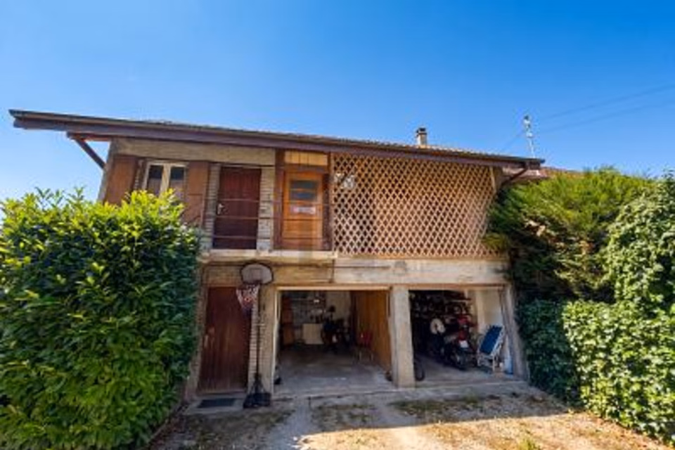 RENTABEL, FLEXIBEL & ZENTRAL, 1535 Combremont-le-Grand, Vaud, CH