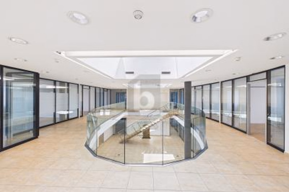 ENORME CAPANNONE DI PRODUZIONE IDEALE PER LA VOSTRA AZIENDA, 9016 St. Gallen, St. Gallen, CH