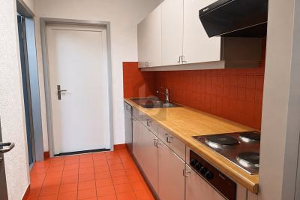 PRATICO, TRANQUILLO & BEN POSIZIONATO, 1007 Lausanne, Vaud, CH