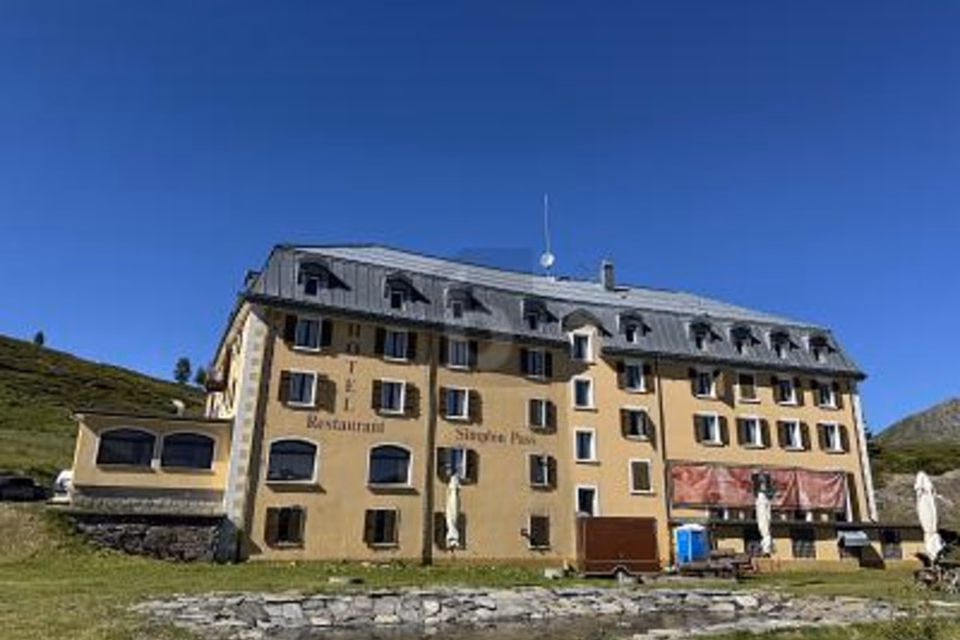 EINZIGARTIGE HOTELGELEGENHEIT IM HERZEN DER ALPEN, 3911 Ried-Brig, Valais/Wallis, CH
