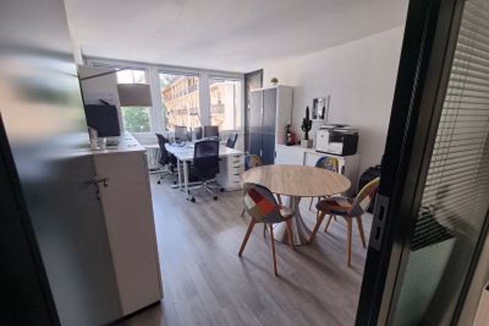 SPAZIO PROFESSIONALE CHIAVI IN MANO (2), 1207 Genève, Geneva, CH