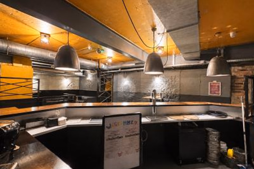 ESTABLISHED WITH HIGH CUSTOMER TRAFFIC!, 4450 Sissach, Basel-Landschaft, CH