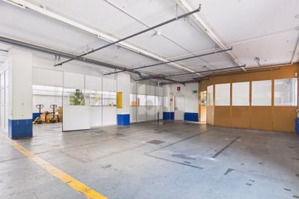 Versatile Usable Space, 8762 Schwanden GL, Glarus, CH