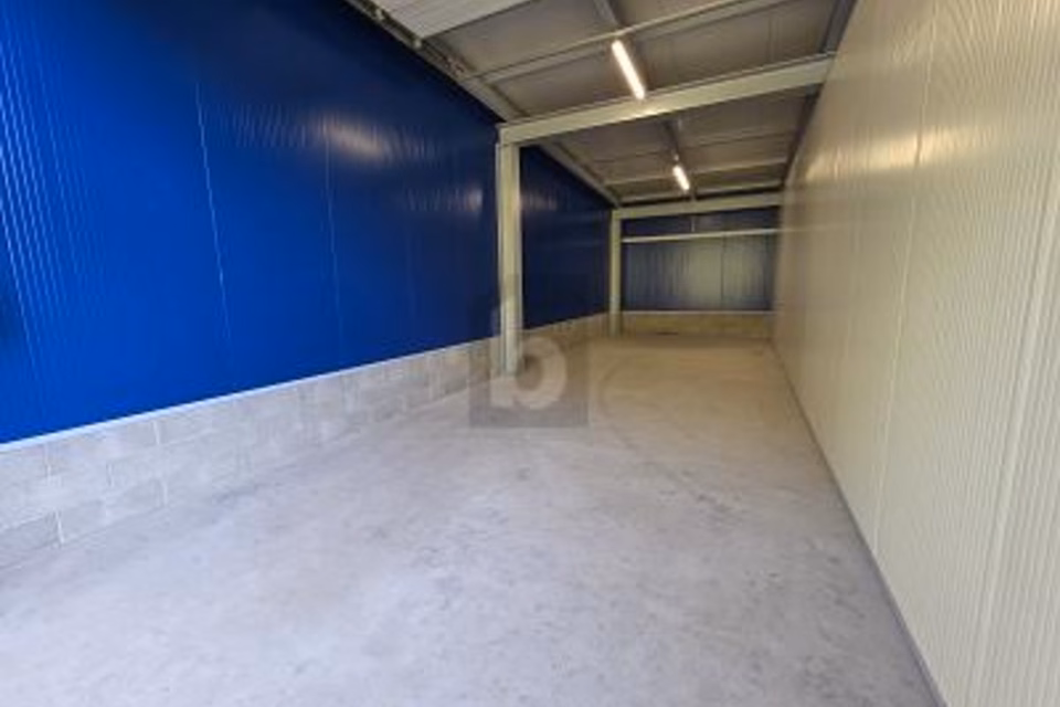 SPAZIOSI SPAZI IN POSIZIONE STRATEGICA, 6760 Faido, Ticino, CH