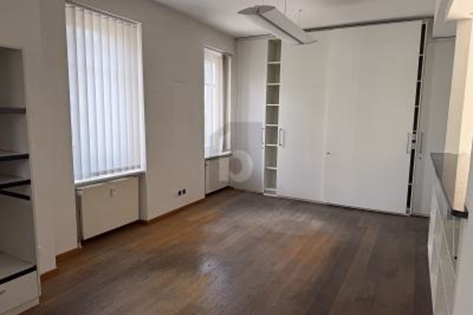 LUMINEUX, SPACIEUX ET POLYVALENT, 4450 Sissach, Basel-Landschaft, CH