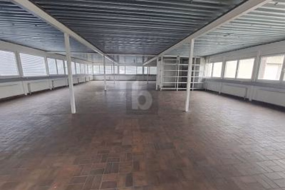 BRIGHT, SPACIOUS AND PRACTICAL, 2854 Bassecourt, Jura, CH