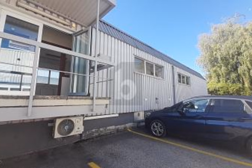 AMPIO, MODERNO E IDEALMENTE SITUATO, 1029 Villars-Ste-Croix, Vaud, CH