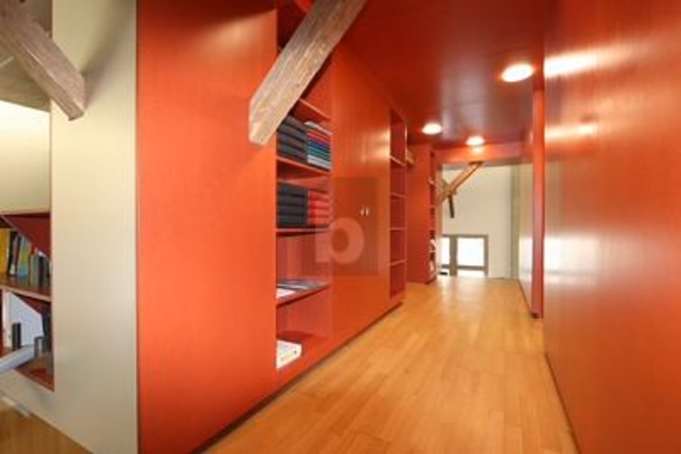 MODERNO E CENTRALE IN POSIZIONE OTTIMALE, 8302 Kloten, Zurich, CH