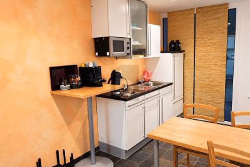 STUDIO AVVIATO IN IMMOBILE BEN TENUTO, 5330 Bad Zurzach, Aargau, CH