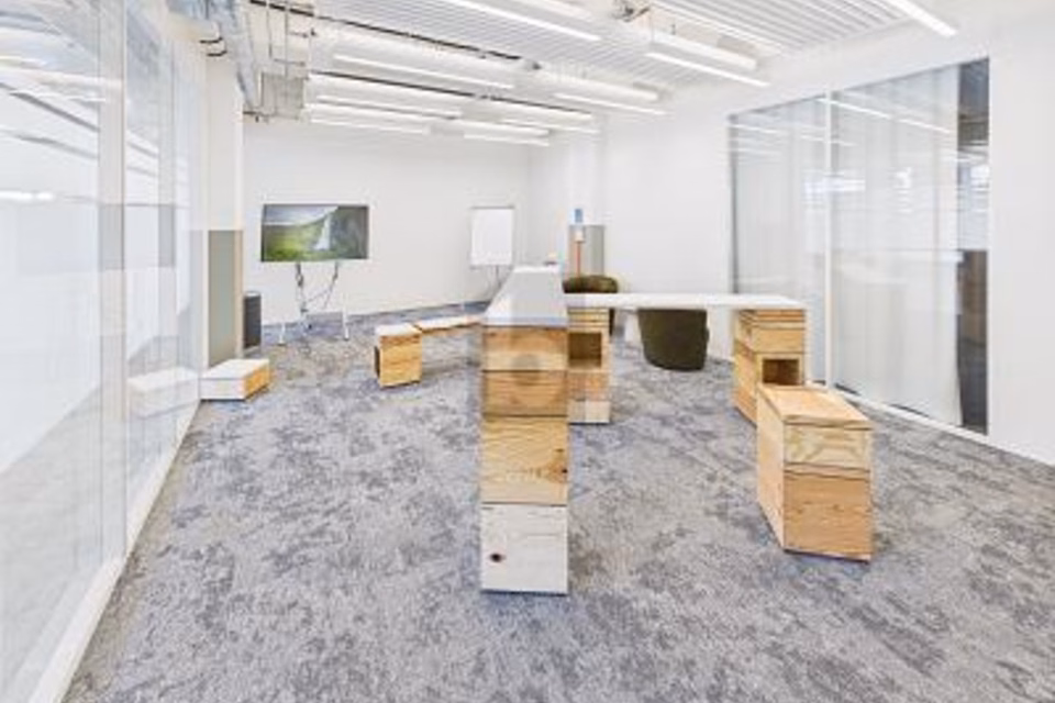 AMPIO, MODERNO E VERSATILE, 3066 Stettlen, Bern, CH