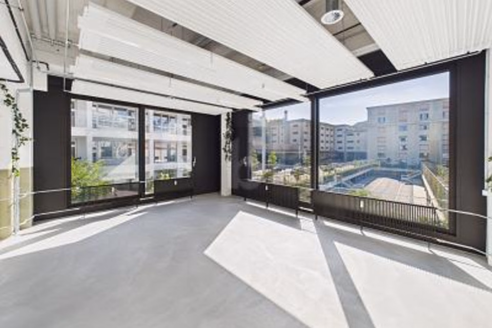 MODERNO E MOLTO VERSATILE, 3066 Stettlen, Bern, CH