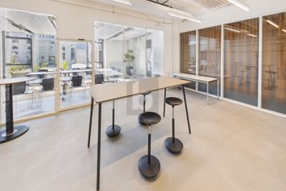 MODERNO E VERSATILE, 3066 Stettlen, Bern, CH