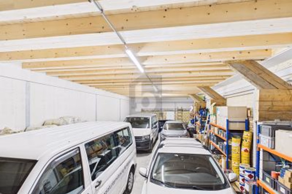 MAGAZZINO VARIABILE E/O OFFICINA, 6066 St. Niklausen OW, Obwalden, CH