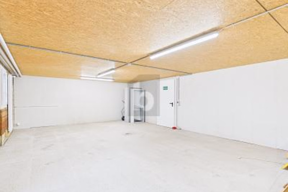 LUMINOSO E MOLTO VERSATILE, 6066 St. Niklausen OW, Obwalden, CH