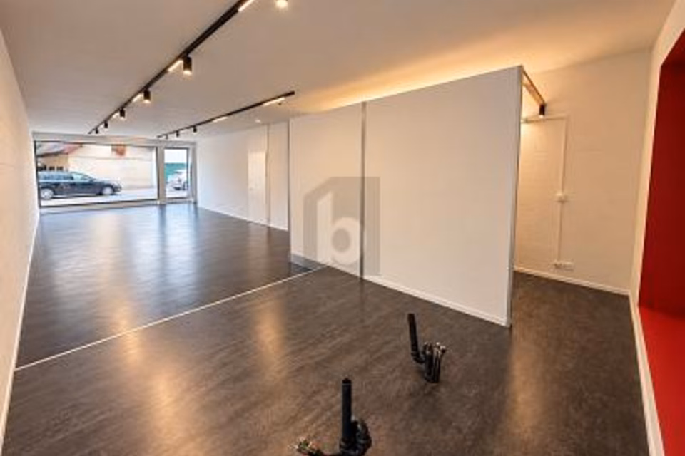 Emplacement de choix pour institut de beauté, coiffeur ou bureau, 4500 Solothurn, Solothurn, CH