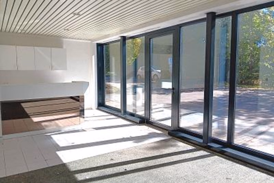 LOCAUX FONCTIONNELS, EMPLACEMENT STRATÉGIQUE, 1073 Savigny, Vaud, CH