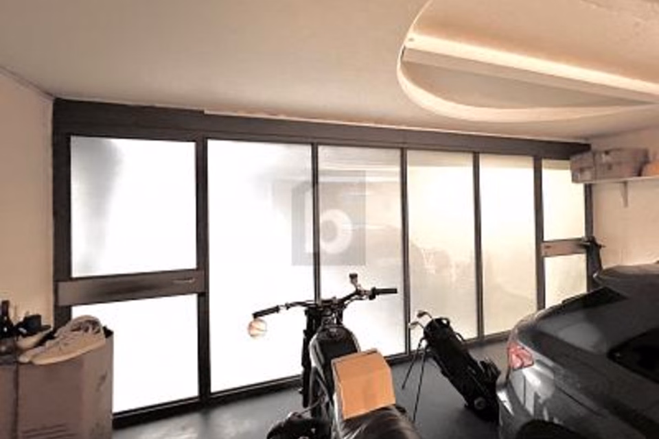 ATTRAYANT, MULTIFONCTIONNEL ET DISPONIBLE DE SUITE, 1207 Genève, Geneva, CH