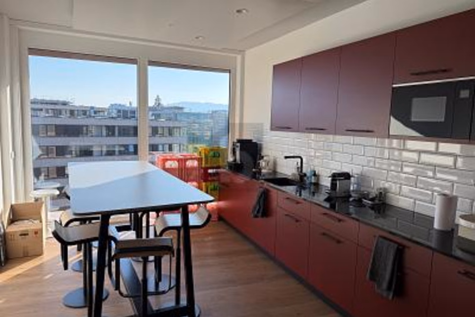 ÉTAGE COMPLET, VUE 360° À COUPER LE SOUFFLE, 1213 Petit-Lancy, Geneva, CH