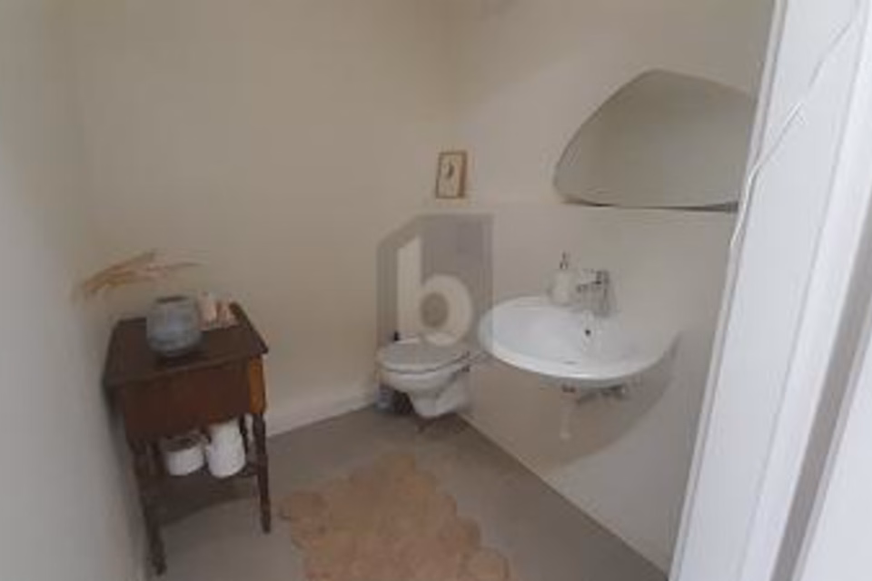 POLYVALENT SUR DEUX NIVEAUX, 1023 Crissier, Vaud, CH