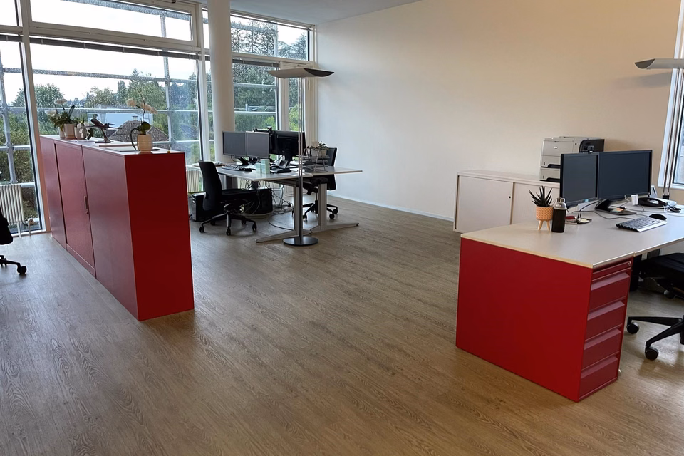 Private Office Space  right at Lake Zürich, Seestrasse, 8700 Küsnacht ZH, CH