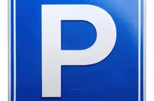 Einstellplatz zu vermieten!