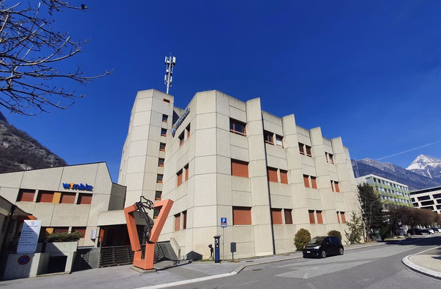 Bureau indépendant au centre de Martigny