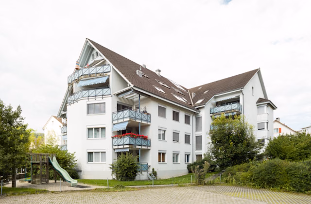 Grossszügige Lagerfläche für Autoliebhaber