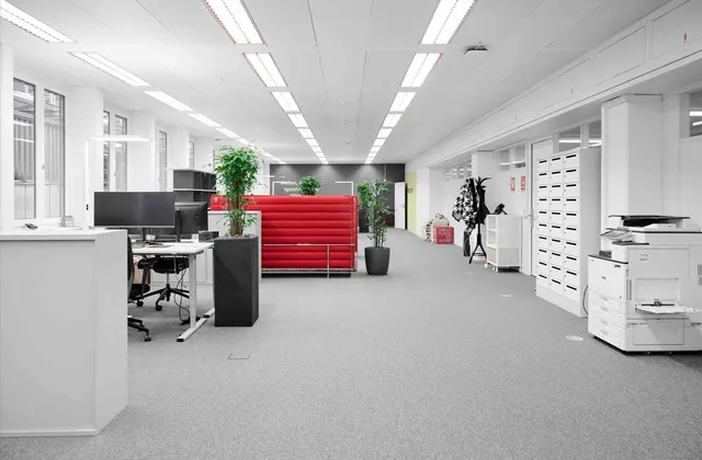Superfici ufficio allestite da 135 a 1500 m2 - nell'area Riverside di Zuchwil