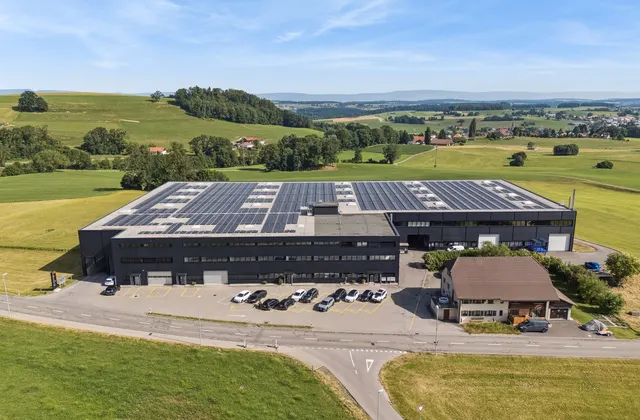 Dépôt de 322 m² au 1er étage – proche autoroute