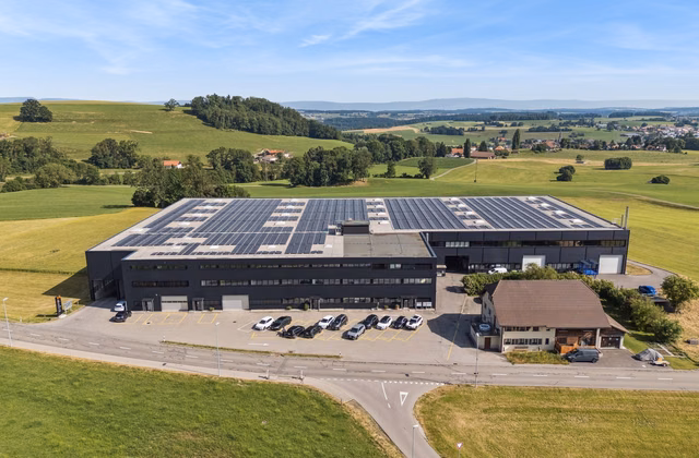 Deposito di 322 m² al 1° piano – vicino all'autostrada