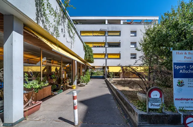 Locale commerciale in affitto