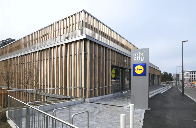 New retail unit for rent | Prime street‑front space