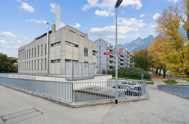 Attraente superficie per ufficio vicino alla stazione