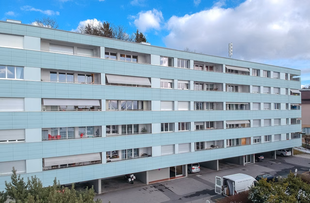 Posto auto esterno vicino al quartiere di Chailly