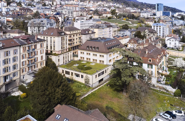 Idéalement situé - A côté du Palais du Peyrou