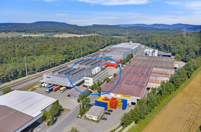 Spazi ufficio in vivace quartiere industriale-logistico